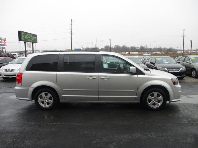 2012 Dodge Grand Caravan in Oak Grove, MO 64075 - 18113100 4
