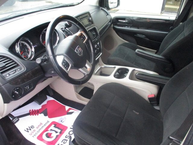 2012 Dodge Grand Caravan in Oak Grove, MO 64075 - 18113100 9