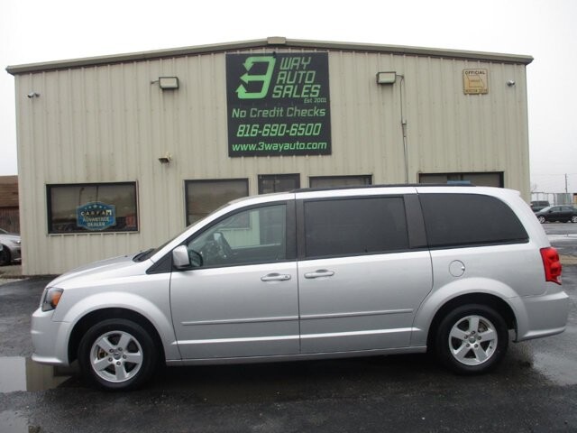 2012 Dodge Grand Caravan in Oak Grove, MO 64075 - 18113100 8