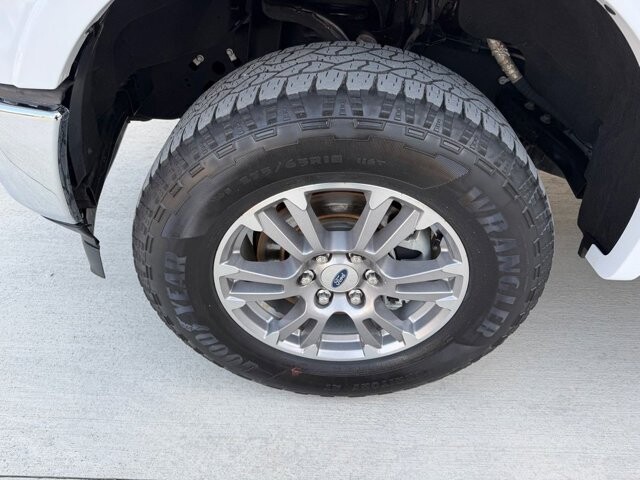 2020 Ford F150 in Knoxville, TN 37920 - 18113101 28