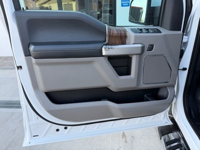 2020 Ford F150 in Knoxville, TN 37920 - 18113101 7