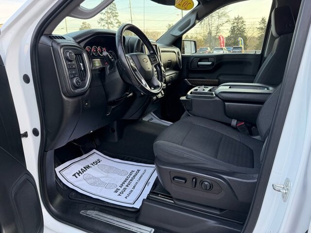 2020 Chevrolet Silverado 1500 in Knoxville, TN 37920 - 18113102 12