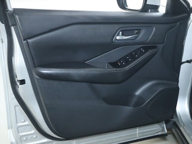 2025 Nissan Rogue in Bedford, OH 44146 - 18113106 15