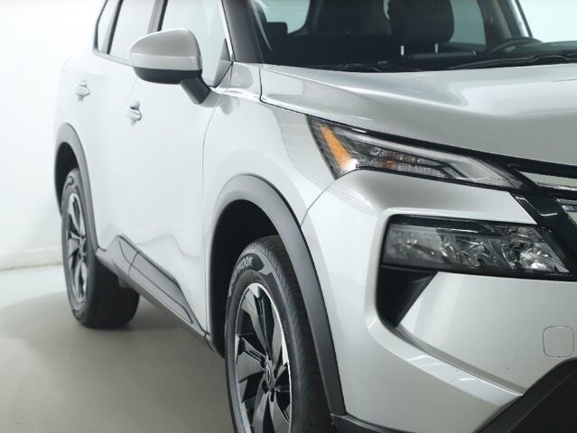 2025 Nissan Rogue in Bedford, OH 44146 - 18113106 8