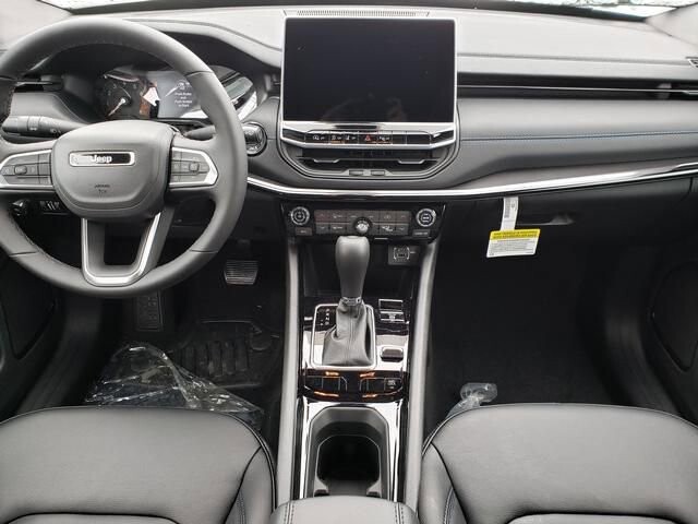 2026 Jeep Compass in Bedford, OH 44146 - 18113107 8