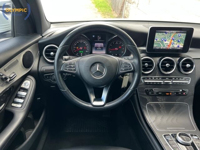 2019 Mercedes-Benz GLC 300 in Decatur, GA 30032 - 18113117 22