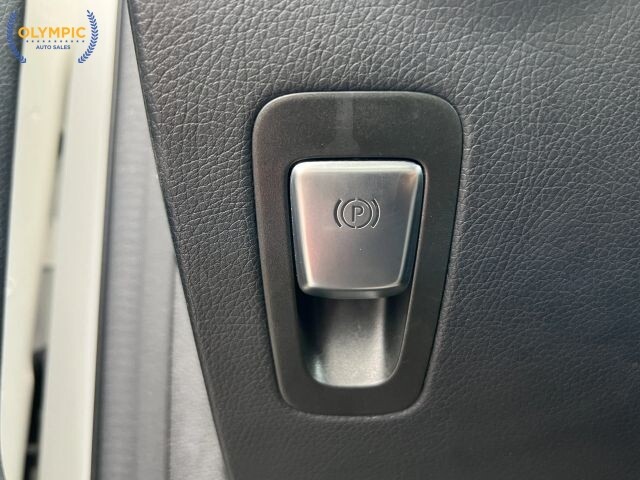 2019 Mercedes-Benz GLC 300 in Decatur, GA 30032 - 18113117 35