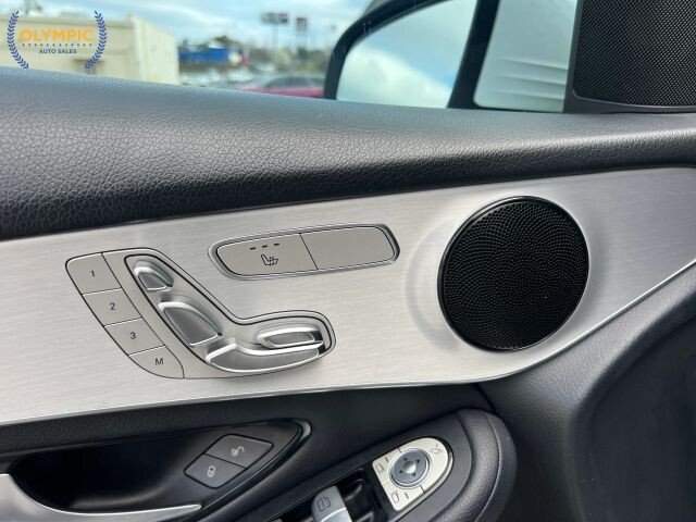 2019 Mercedes-Benz GLC 300 in Decatur, GA 30032 - 18113117 38