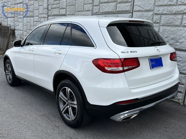 2019 Mercedes-Benz GLC 300 in Decatur, GA 30032 - 18113117 4