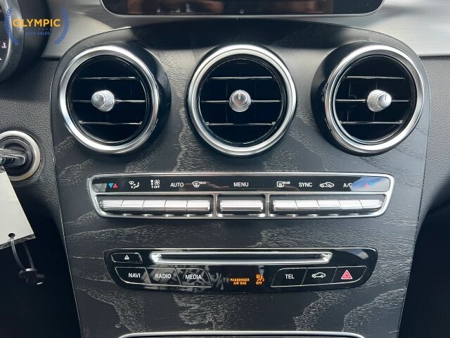 2019 Mercedes-Benz GLC 300 in Decatur, GA 30032 - 18113117 30