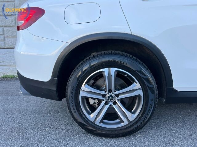 2019 Mercedes-Benz GLC 300 in Decatur, GA 30032 - 18113117 12