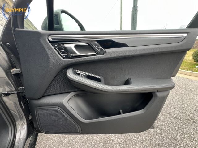 2015 Porsche Macan in Decatur, GA 30032 - 18113118 47