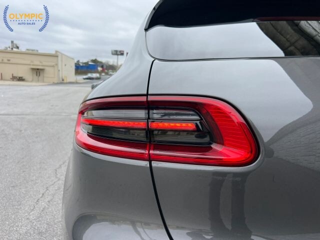 2015 Porsche Macan in Decatur, GA 30032 - 18113118 16
