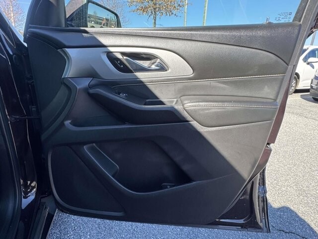 2021 Chevrolet Traverse in Winchester, VA 22602 - 18113123 8