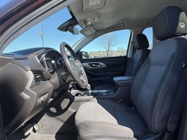 2021 Chevrolet Traverse in Winchester, VA 22602 - 18113123 14