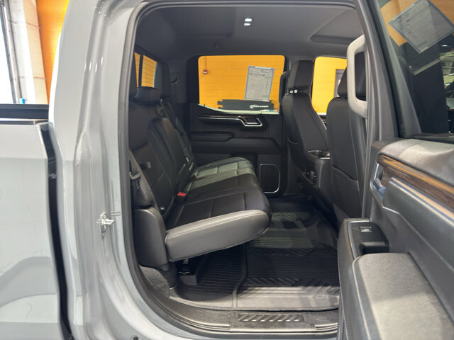 2024 Chevrolet Silverado 1500 in Burlington, WI 53105 - 18113128 23