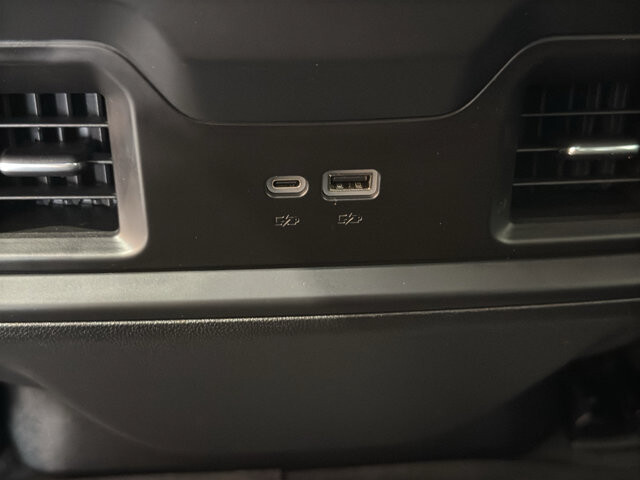 2024 Chevrolet Silverado 1500 in Burlington, WI 53105 - 18113128 16