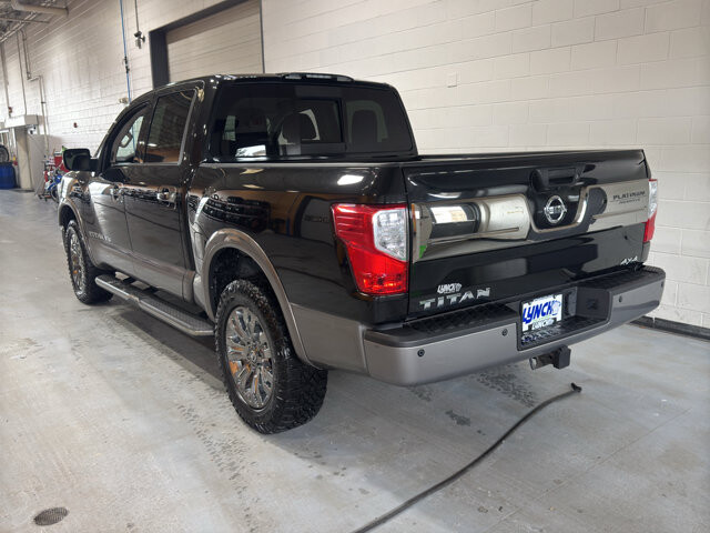 2019 Nissan Titan in Burlington, WI 53105 - 18113129 3