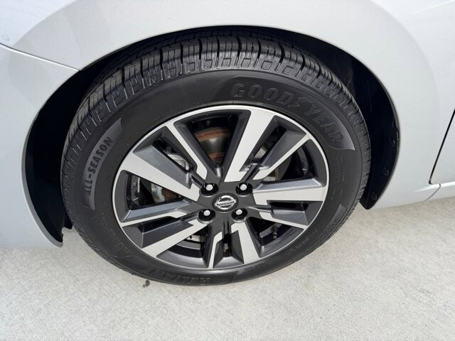 2021 Nissan Versa in Knoxville, TN 37920 - 18113131 27