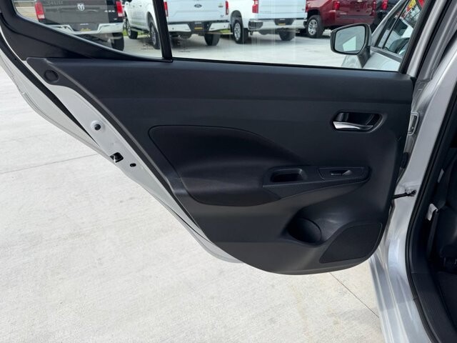 2021 Nissan Versa in Knoxville, TN 37920 - 18113131 8