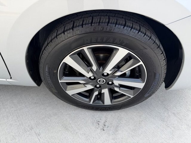 2021 Nissan Versa in Knoxville, TN 37920 - 18113131 25