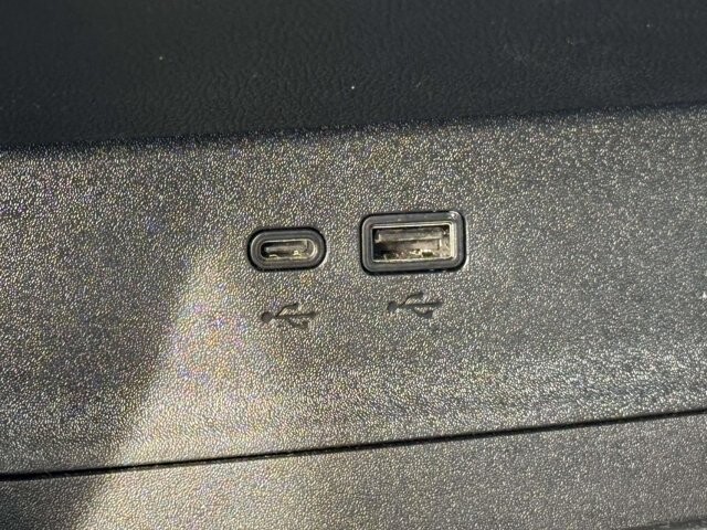 2025 Chevrolet Equinox in Winchester, VA 22602 - 18113134 21