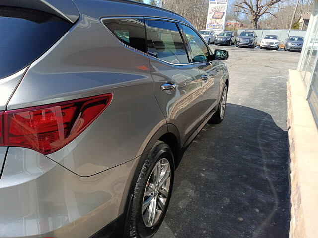 2018 Hyundai Santa Fe in DuBois, PA 15801 - 18113136 9