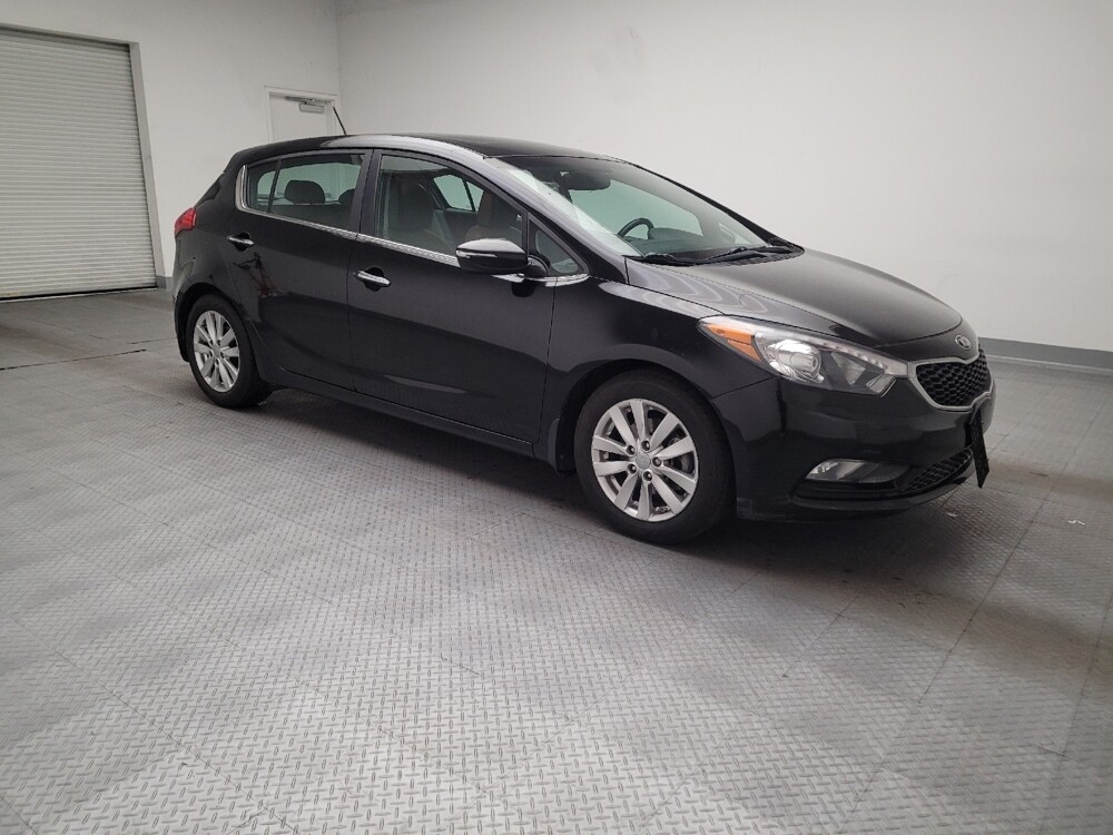 2015 Kia Forte in Riverside, CA 92504 - 18113138 11