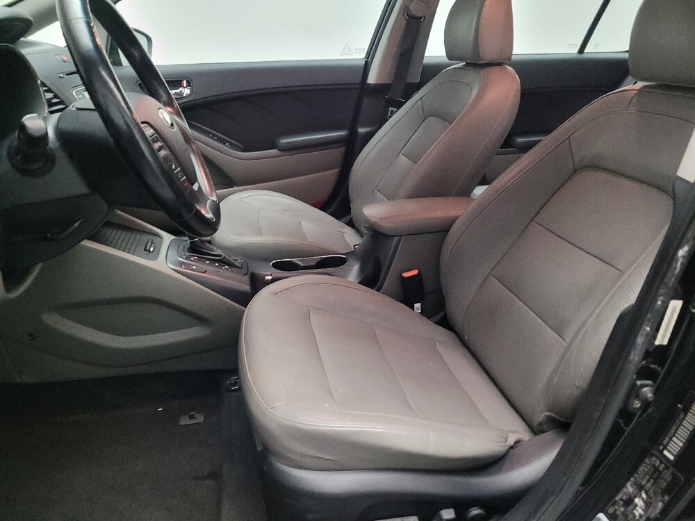 2015 Kia Forte in Riverside, CA 92504 - 18113138 17