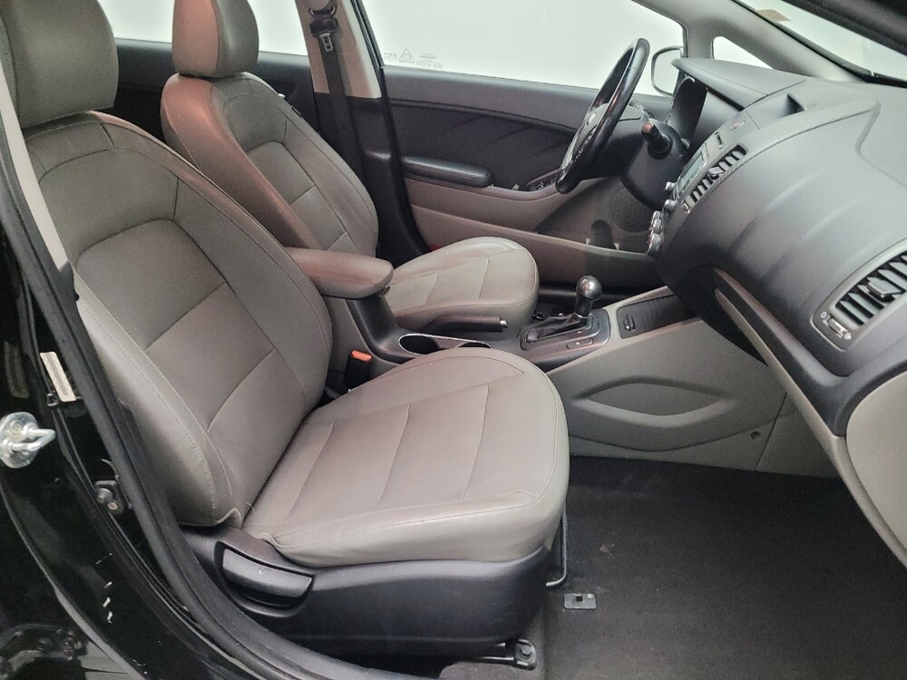 2015 Kia Forte in Riverside, CA 92504 - 18113138 21