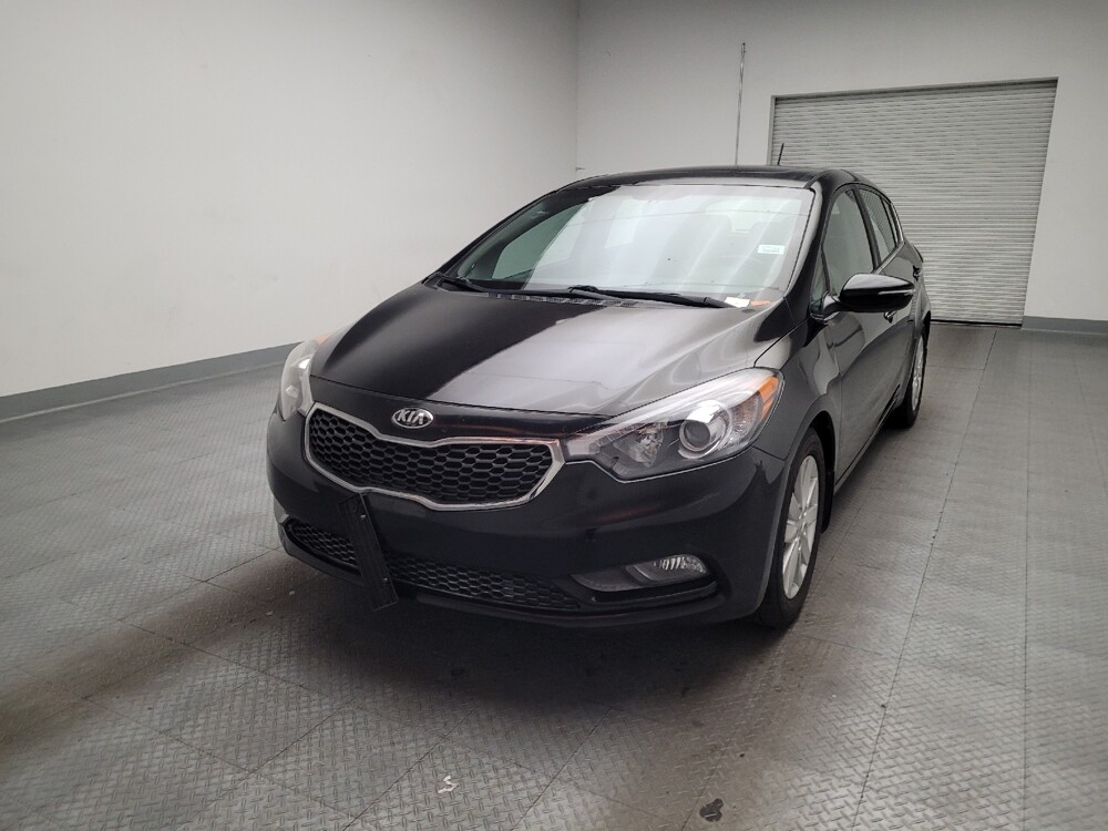 2015 Kia Forte in Riverside, CA 92504 - 18113138 15
