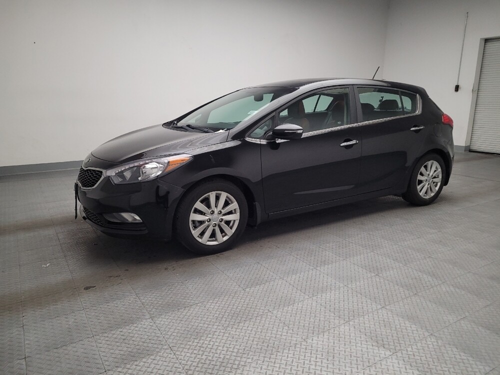2015 Kia Forte in Riverside, CA 92504 - 18113138 2