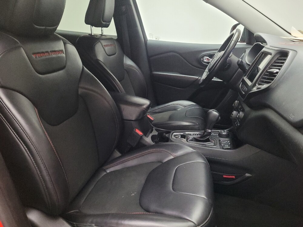 2021 Jeep Cherokee in Montclair, CA 91763 - 18113142 21