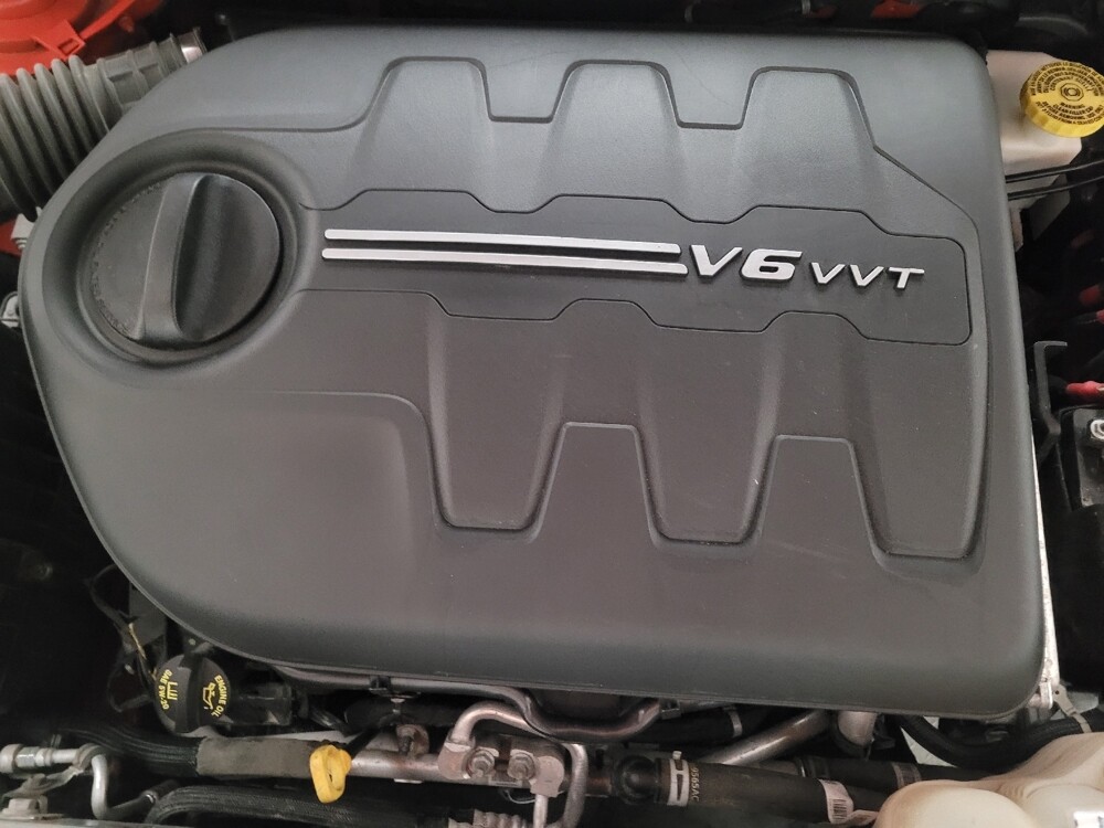 2021 Jeep Cherokee in Montclair, CA 91763 - 18113142 30