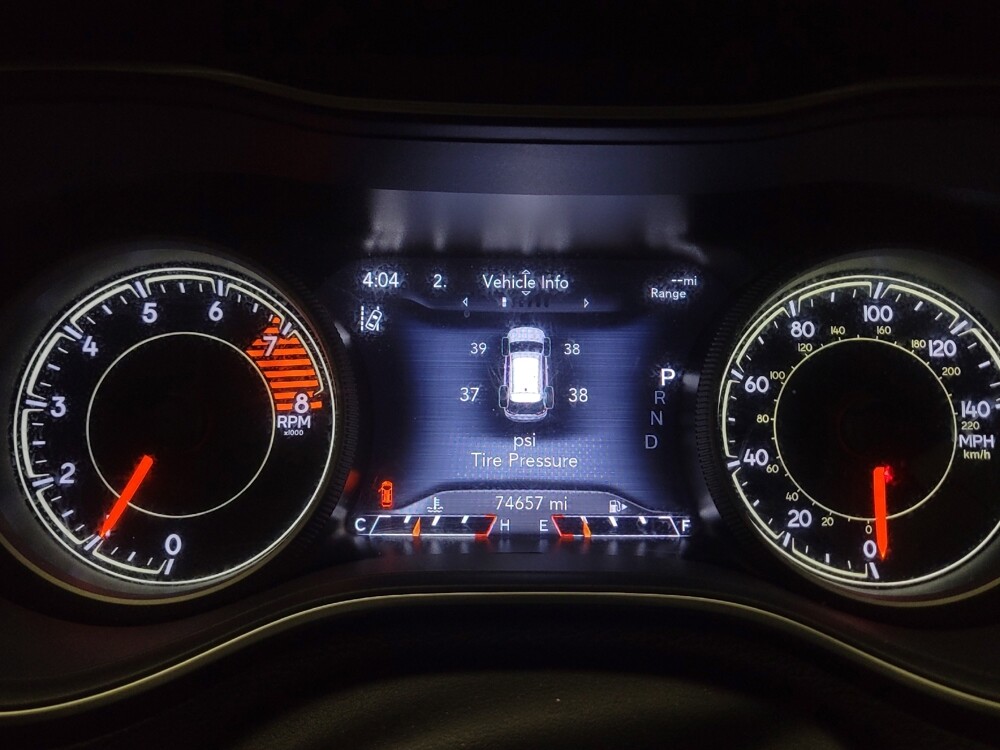 2021 Jeep Cherokee in Montclair, CA 91763 - 18113142 23