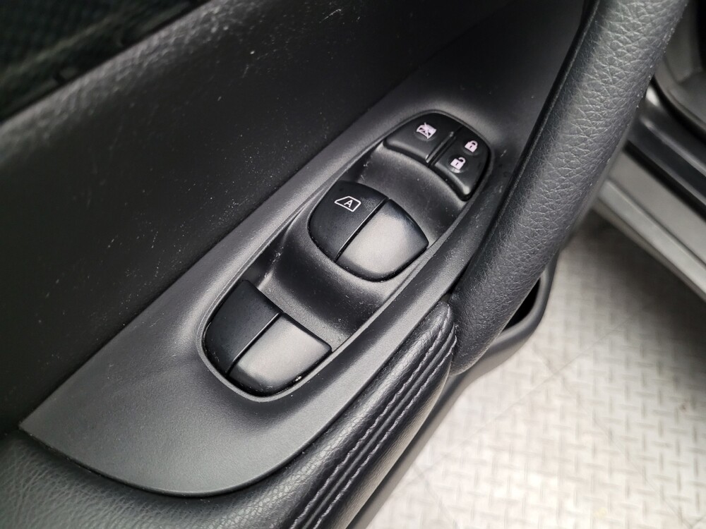 2014 Nissan Rogue in Downey, CA 90241 - 18113143 27