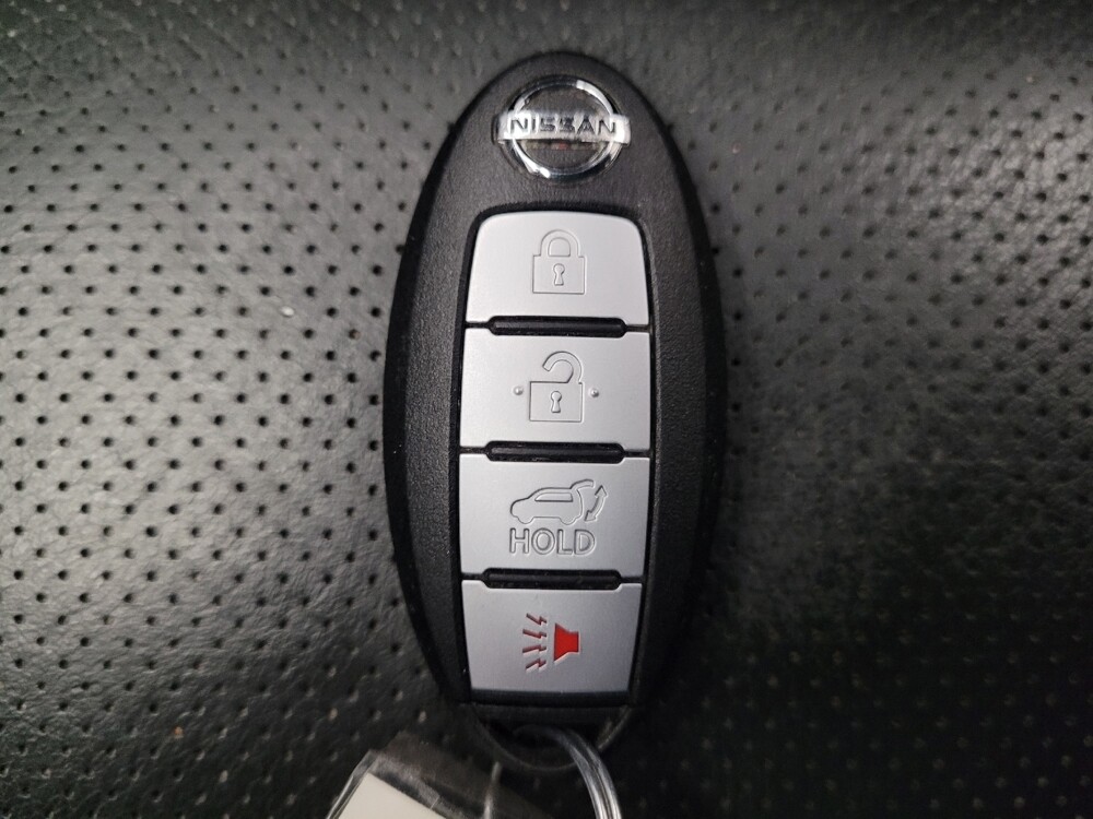 2014 Nissan Rogue in Downey, CA 90241 - 18113143 32