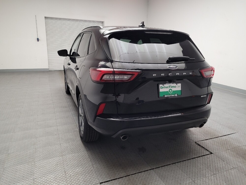 2024 Ford Escape in Riverside, CA 92504 - 18113149 6