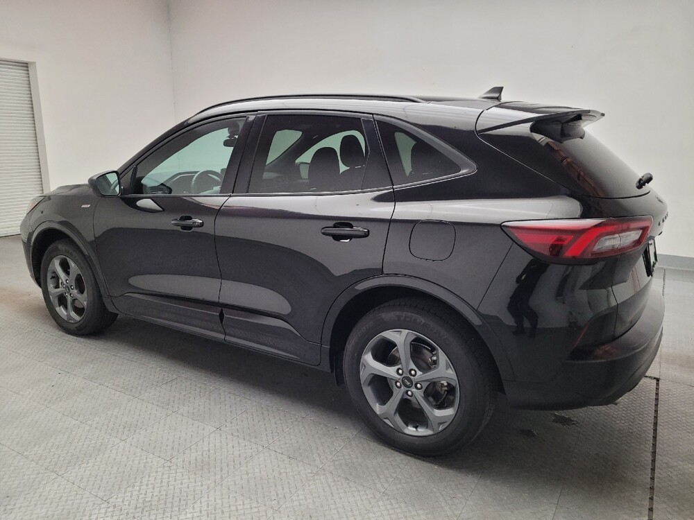 2024 Ford Escape in Riverside, CA 92504 - 18113149 3