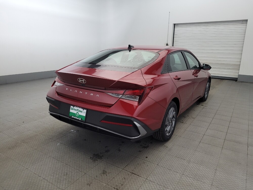 2024 Hyundai Elantra in Langhorne, PA 19047 - 18113150 9