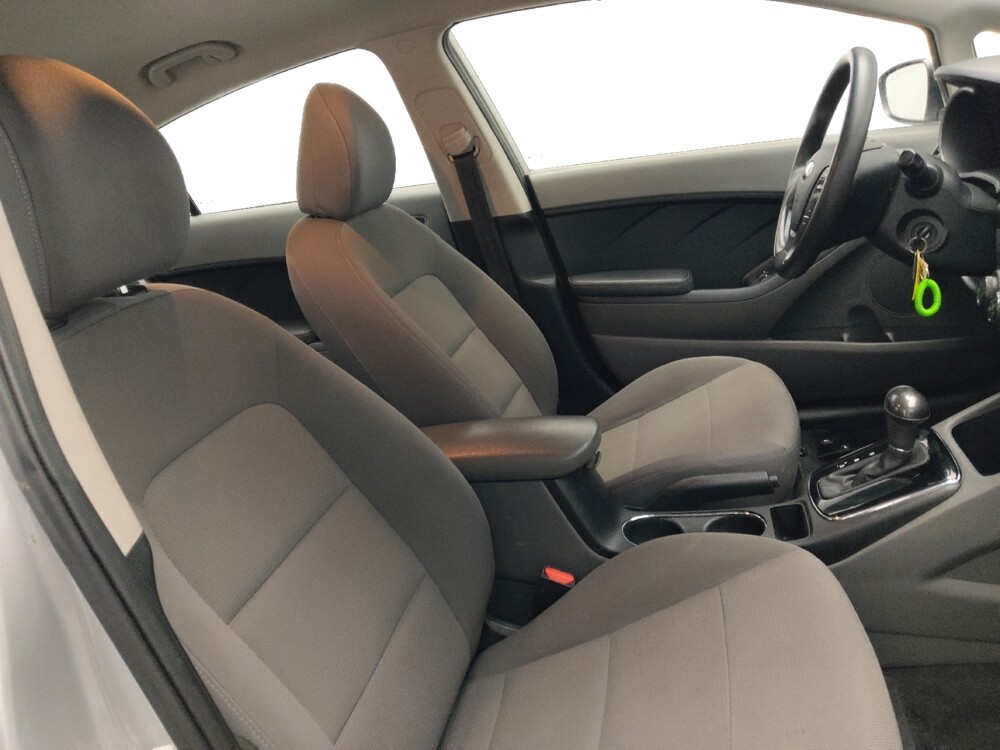 2018 Kia Forte in Augusta, GA 30907 - 18113163 21