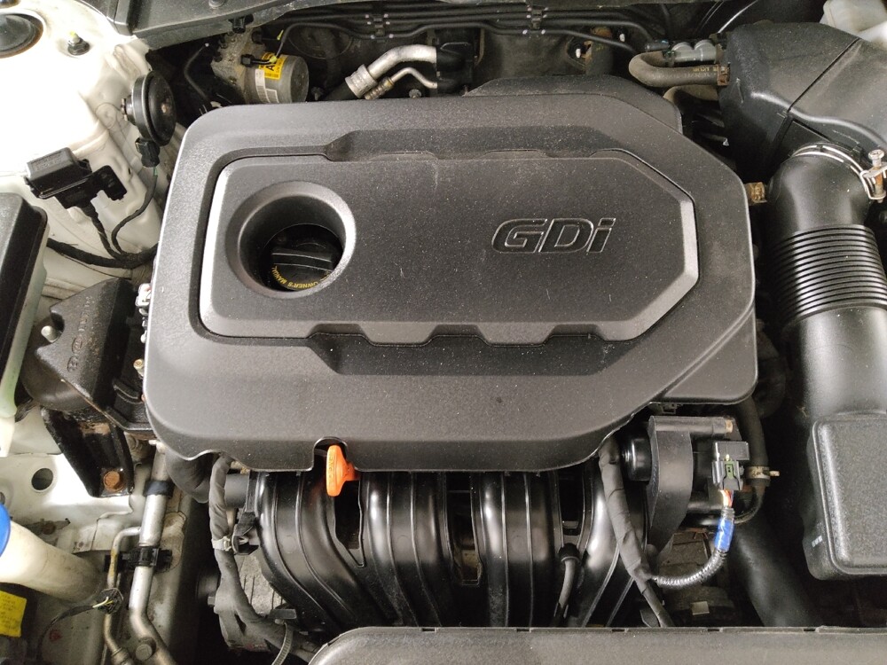 2017 Hyundai Sonata in Stone Mountain, GA 30083 - 18113165 30