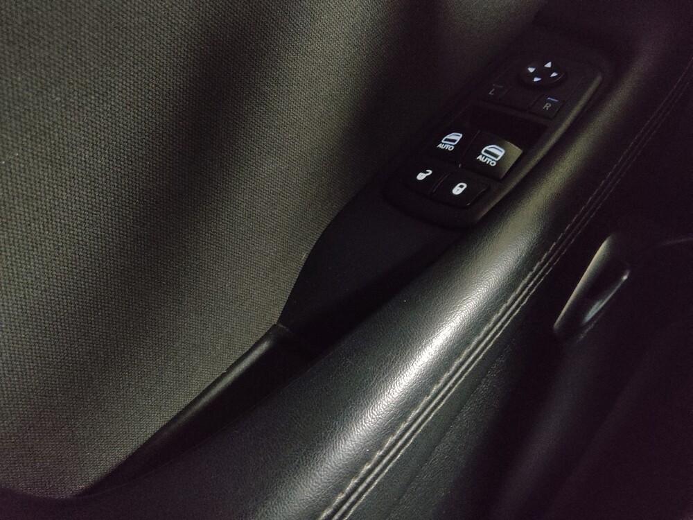 2015 Dodge Challenger in Birmingham, AL 35215 - 18113168 27