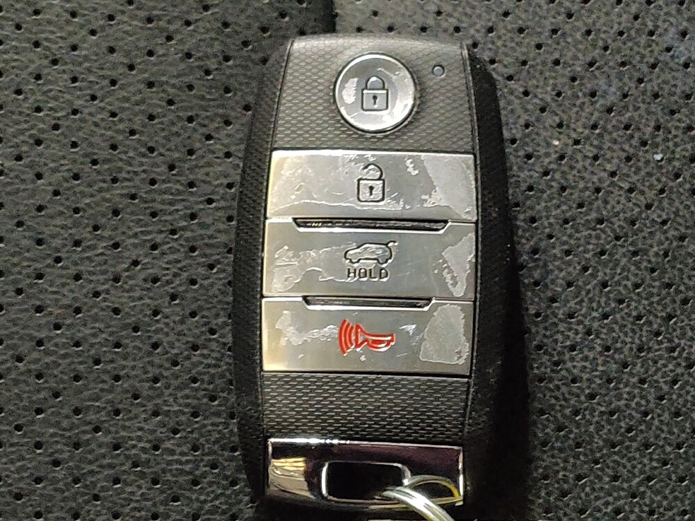 2019 Kia Sorento in El Paso, TX 79907 - 18113183 32