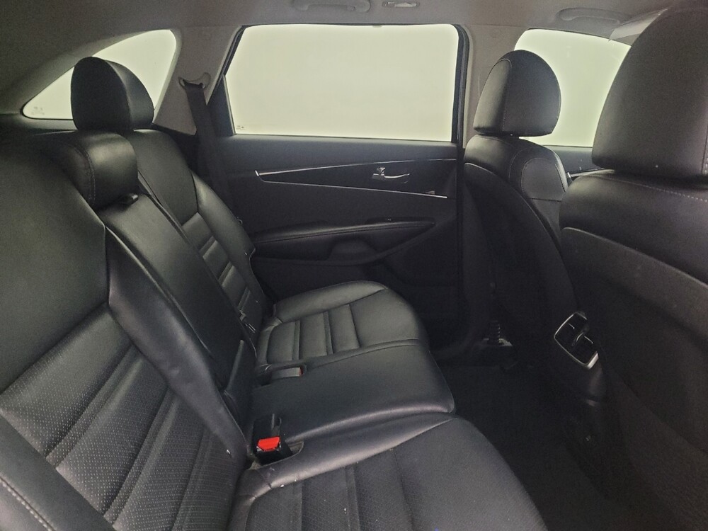 2019 Kia Sorento in El Paso, TX 79907 - 18113183 19