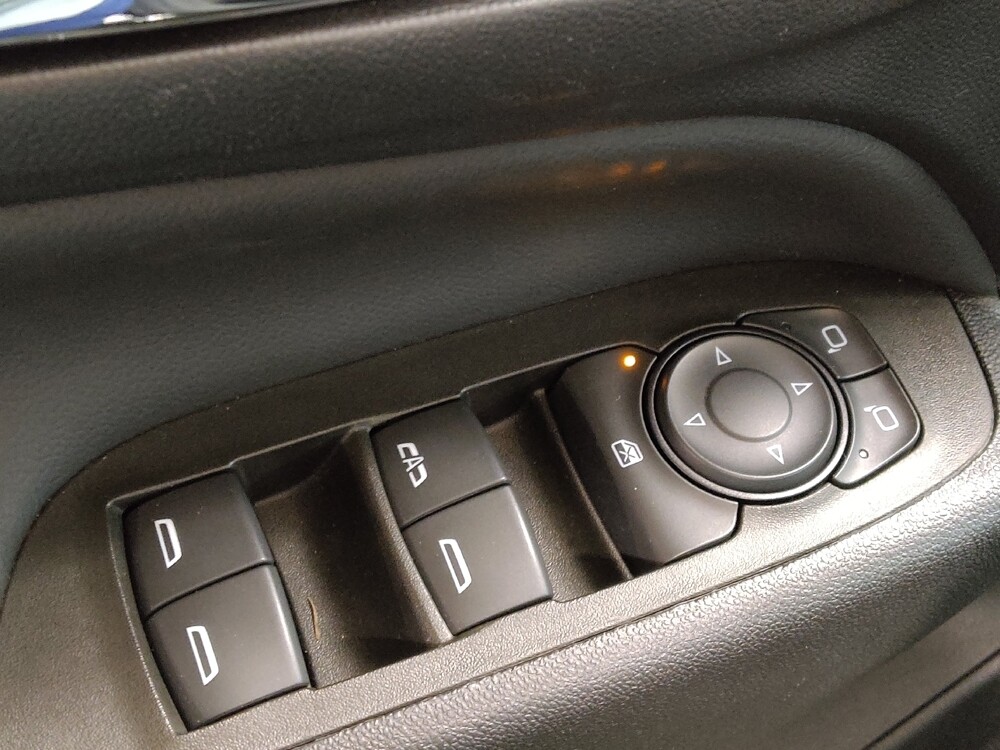 2024 Chevrolet Equinox in Plano, TX 75074 - 18113187 27