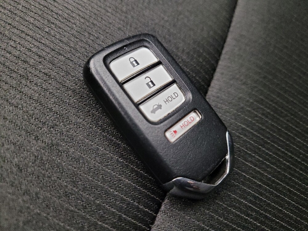 2021 Honda Accord in Mesa, AZ 85210 - 18113188 32