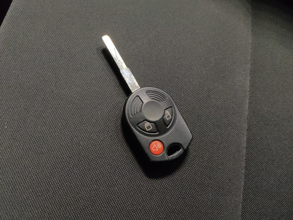 2014 Ford Escape in Glendale, AZ 85301 - 18113191 32