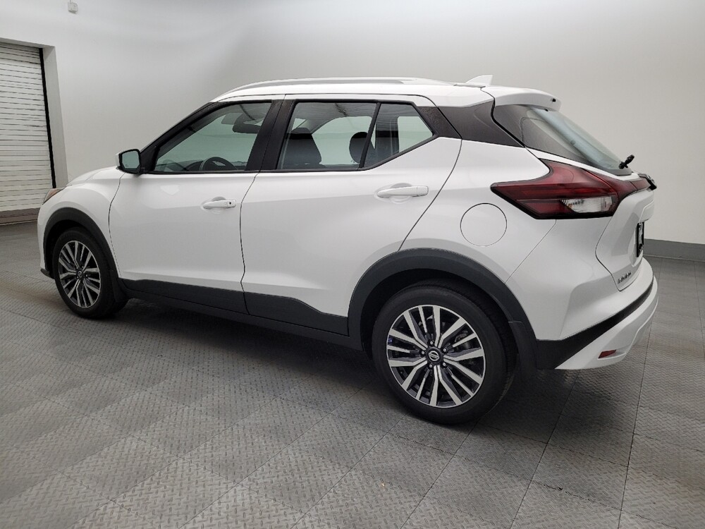 2021 Nissan Kicks in Phoenix, AZ 85015 - 18113194 3