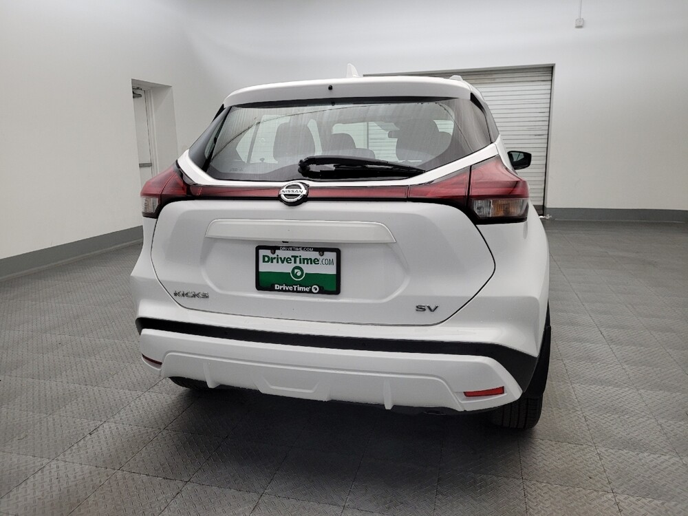 2021 Nissan Kicks in Phoenix, AZ 85015 - 18113194 7